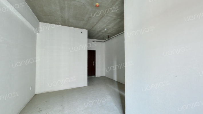 小户型、价格可议，业主靠谱，朝南户型-卧室