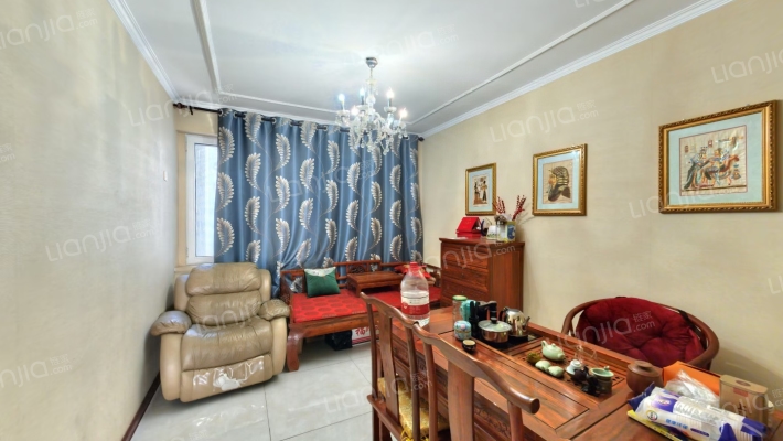 翔天万和城 3室2厅 南 北-卧室C