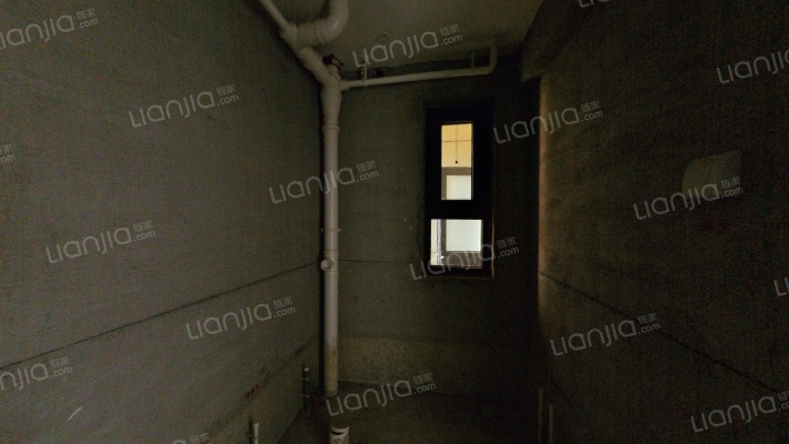 真真的想卖，高楼层。无遮挡。大门口。出入方便。-卫生间