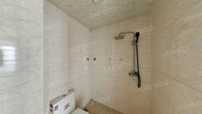 房子简单装修，户型好，产权清晰，诚意出售。-卫生间B