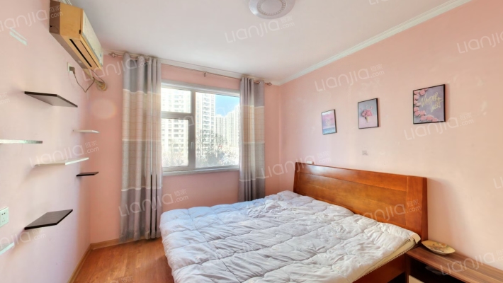 房子简单装修，户型好，产权清晰，诚意出售。-卧室B