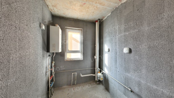 此房是涿州市一线的品质楼盘，花园式社区-厨房