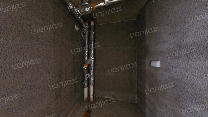 龙马路新社区  物业好  全南小三居  采光好-卫生间