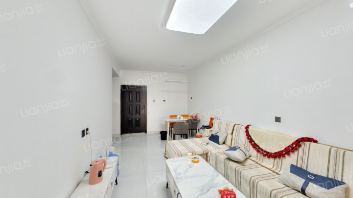 天伦湾嘉园 带装修2居 明厨明卫 集中供暖-客厅