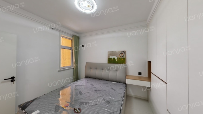 凯旋门三居 精装未住 全新家具家电 拎包入住-卧室A