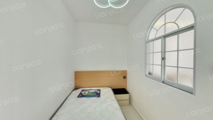 凯旋门三居 精装未住 全新家具家电 拎包入住-卧室C