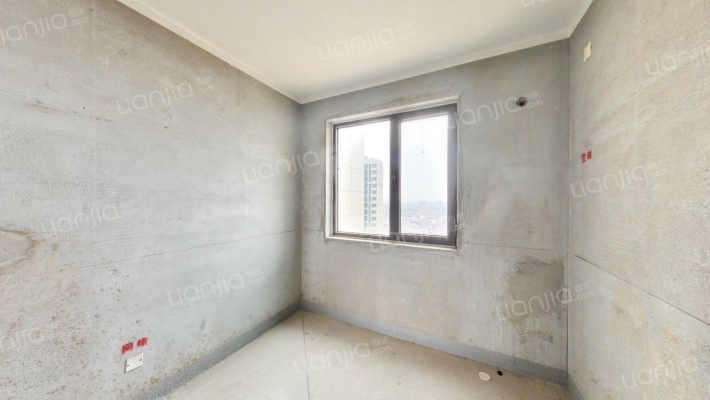 天伦湾嘉园南北通透三居 好楼层好楼位 采光好-卧室C