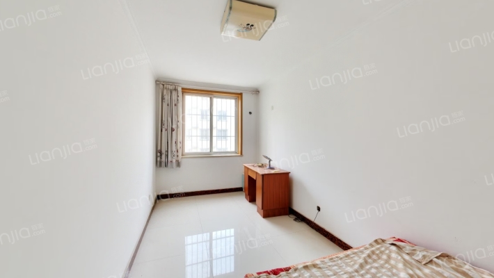 名流枫景洋房 3室2厅 南 北-卧室C