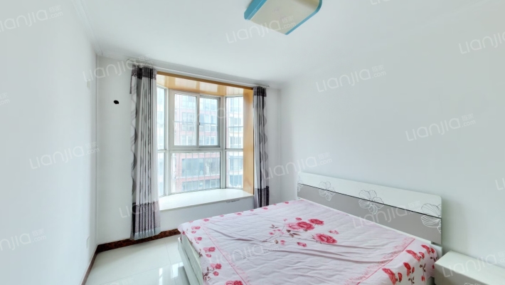 名流枫景洋房 3室2厅 南 北-卧室A