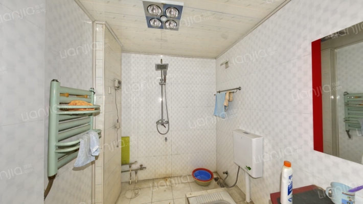 名流枫景洋房 3室2厅 南 北-卫生间B