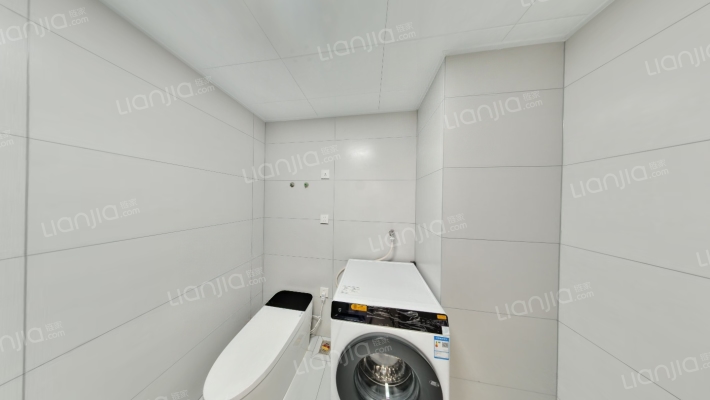 香邑溪谷两居全天采光视野开阔，花园式社区。-卫生间