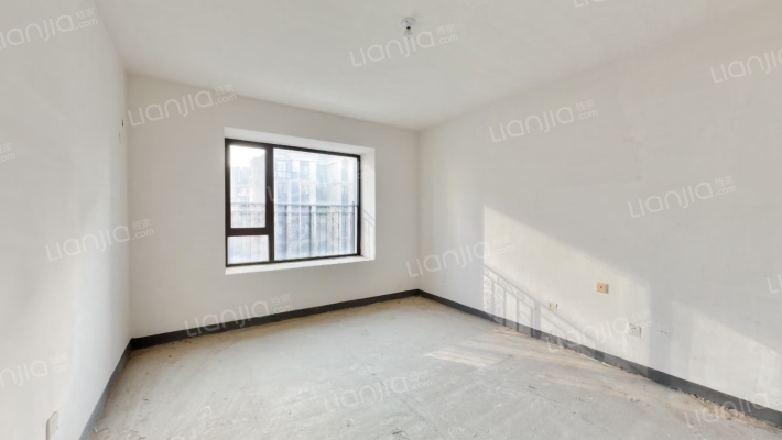 出售鸿坤理想湾洋房 楼层好 采光无遮挡-卧室C