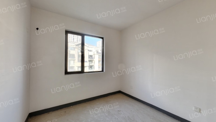 出售鸿坤理想湾洋房 楼层好 采光无遮挡-卧室A