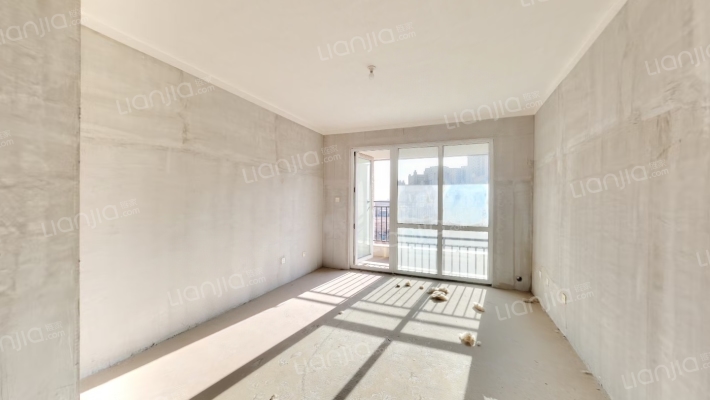 华融现代城 3室2厅 南 北-客厅