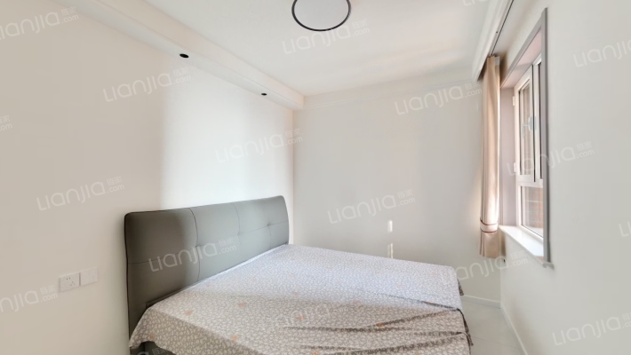 鹏渤印象城牛津花园 2室1厅 南-卧室B