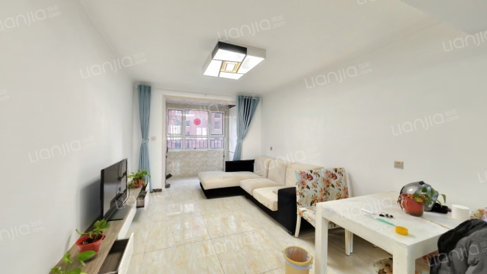 鹏渤印象城牛津花园 3室1厅 南 北-客厅