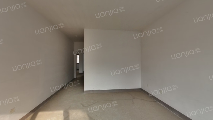 此房是 总高7层的洋房，南北通透，视野优美，采光充足-卧室C