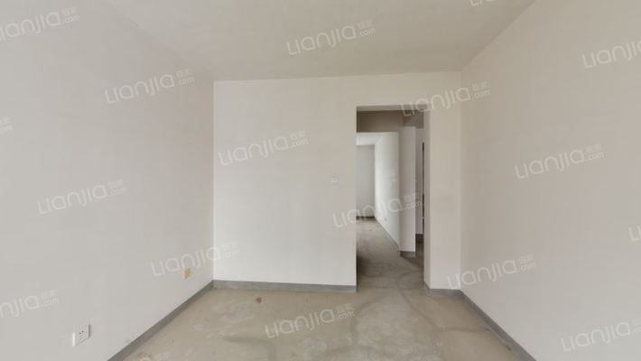 此房南北通透.采光好.密码看房.价格可谈.税费低-卧室C