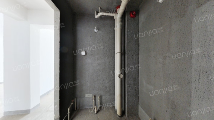 此房南北通透.采光好.密码看房.价格可谈.税费低-卫生间