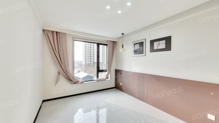 高铁新干线 2室1厅 南-卧室A