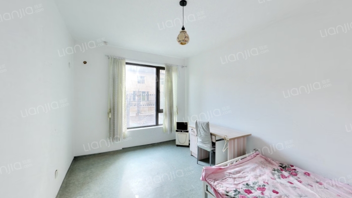 一层带花园 采光好 户型方正 房本满五年-卧室B