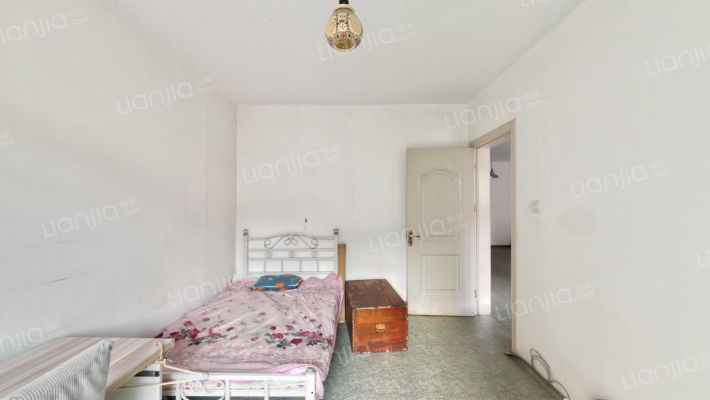 一层带花园 采光好 户型方正 房本满五年-卧室B