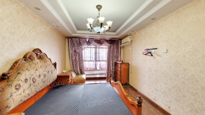 开发区范阳路华泰豪庭一梯两户电梯洋房三居诚意出售-卧室A