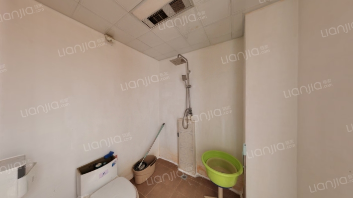 翡翠滨江 2室2厅 南-卫生间