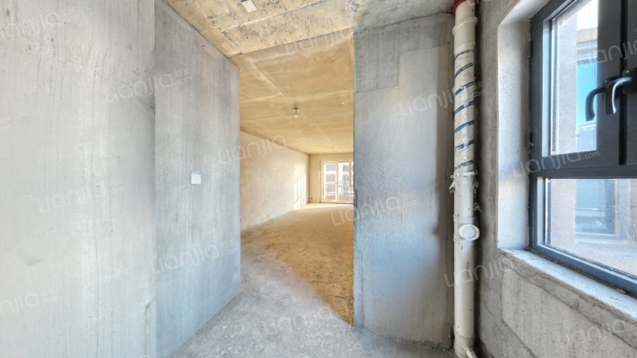 花田路 集中供暖 第四代住宅 南北通透三居双卫-厨房