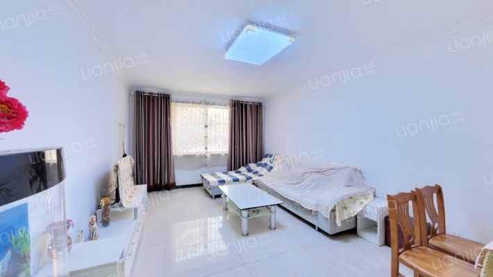 钻石广场 洋房3居室 一梯两户 南北通透 3居室-客厅