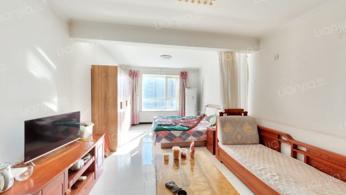 天保郦景 1室0厅 南-卧室