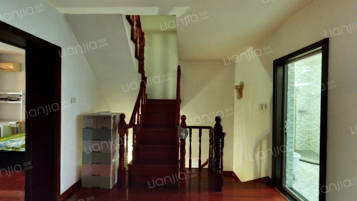 别墅区里的叠拼 广安B区精装修上叠-客厅B