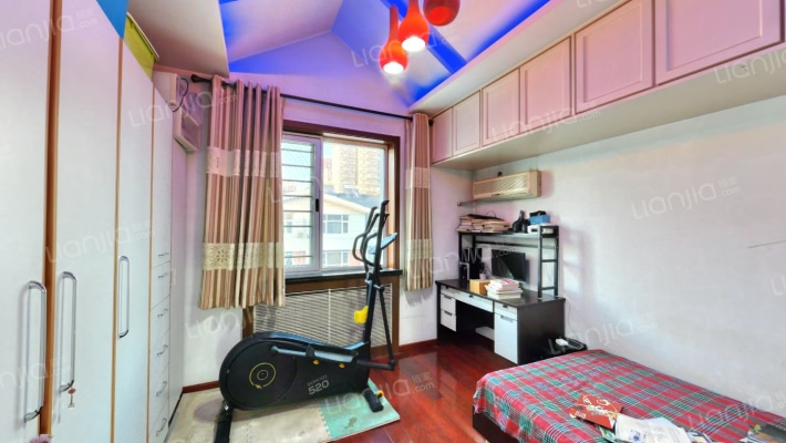 别墅区里的叠拼 广安B区精装修上叠-卧室D