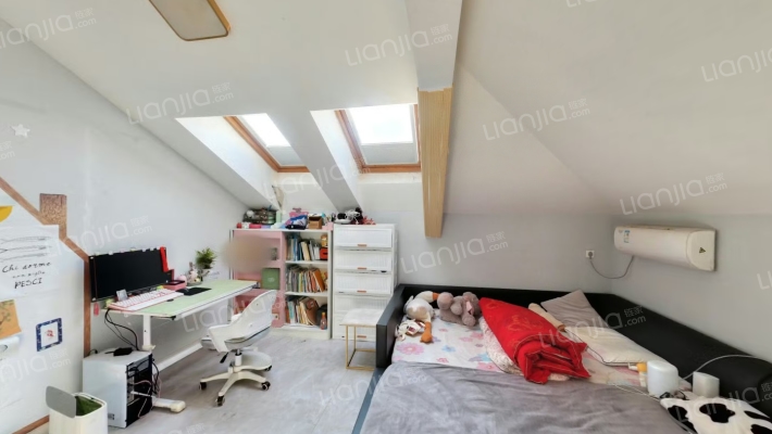 涿州高铁东站，高铁新干线复式小洋房，上下两层带露台-客厅B