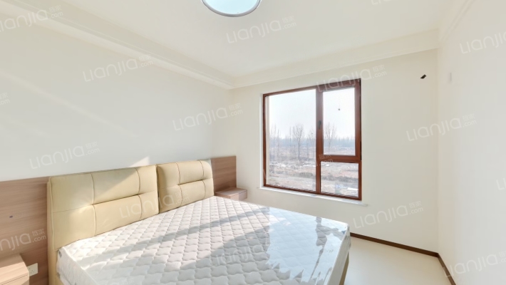 高铁新干线 3室2厅 南 北-卧室C