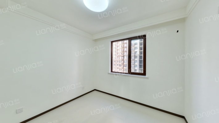 高铁新干线 3室2厅 南 北-卧室A