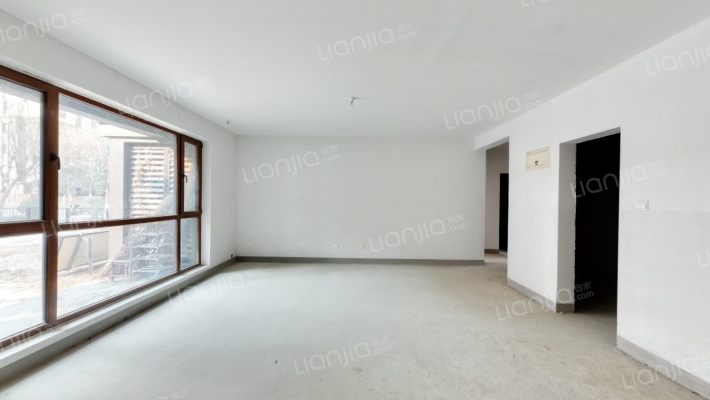 高铁新干线 3室1厅 南 北-客厅