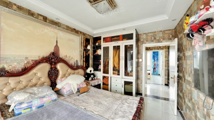 钻石广场 2室2厅 南-卧室B