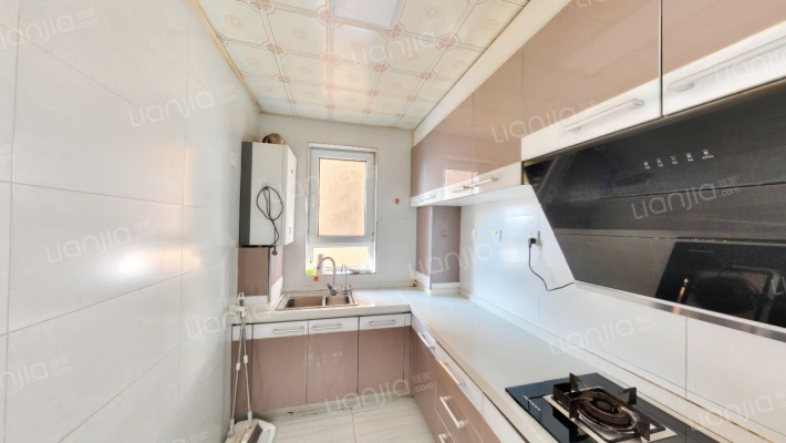 很好的一个两居，适合居住，采光好-厨房