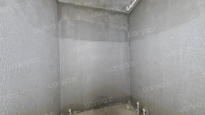 金品时代 3室2厅 南 北-卫生间B