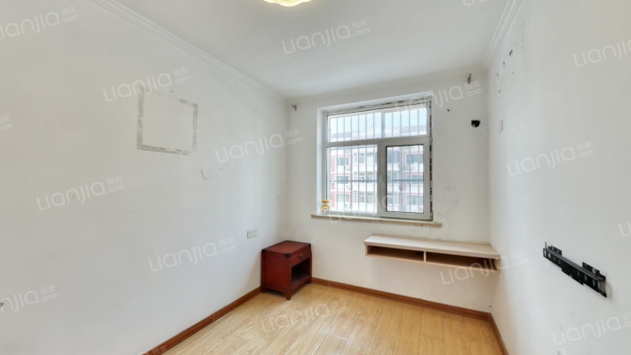 名流枫景洋房 3室2厅 南 北-卧室B