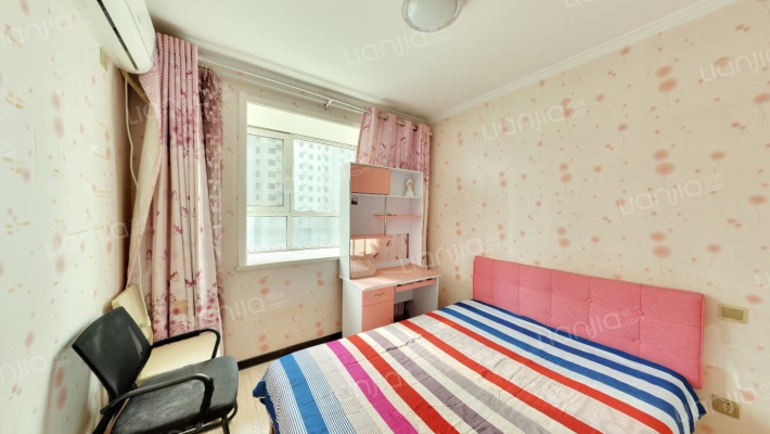 满五唯一 华阳路 电梯房，户型方正-卧室B