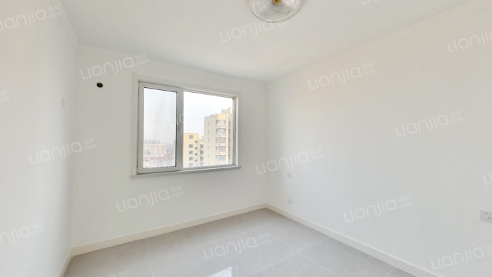 出售范阳路名流美域，交通便利二居室。-卧室A