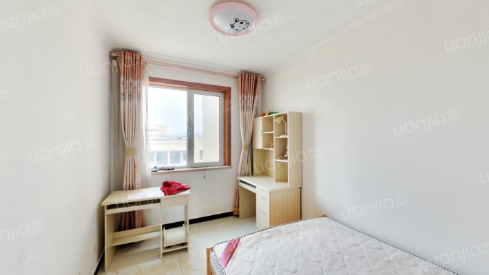 房源户型方正    采光全天  配套齐全-卧室C