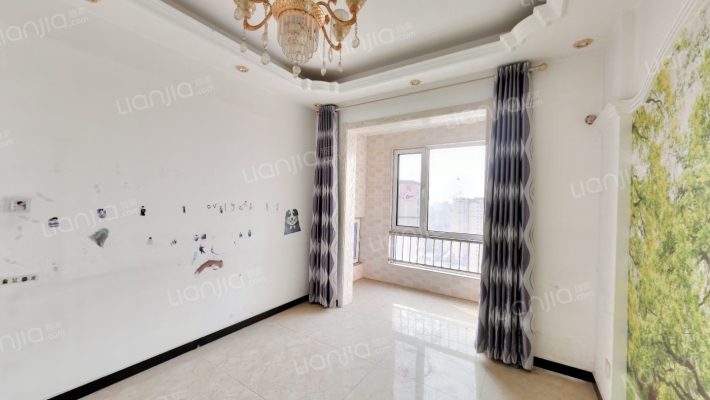 德信公园旁花园社区西南北向两居出售-客厅