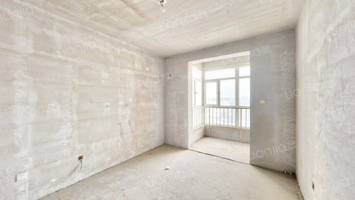 正规朝南一居室毛坯房 可随意装修-卧室