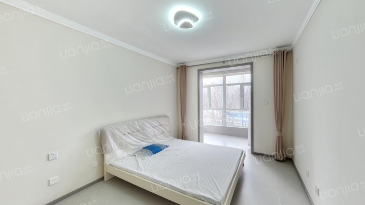 房子南北通透两居精装修未住本满二-卧室B