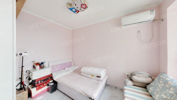 天伦湾一期大两居 采光无遮挡 拎包入住-卧室A