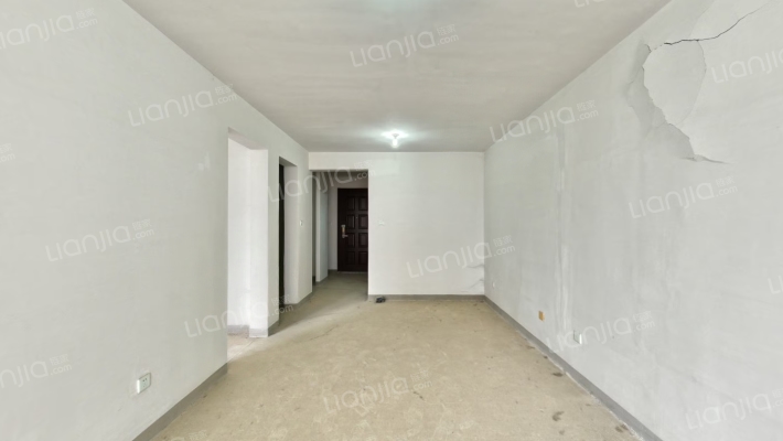 狮子南向两居室，诚意出售，价格可谈-客厅