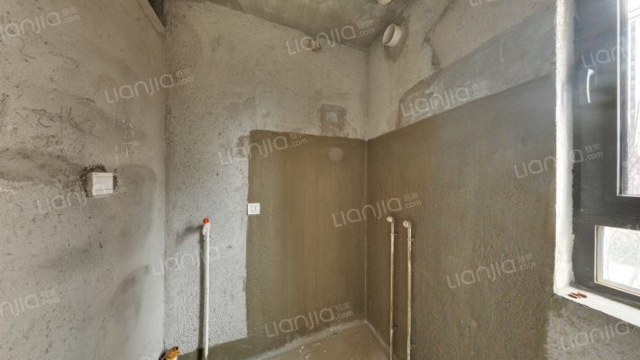 华远海蓝城 3室2厅 南 北-卫生间